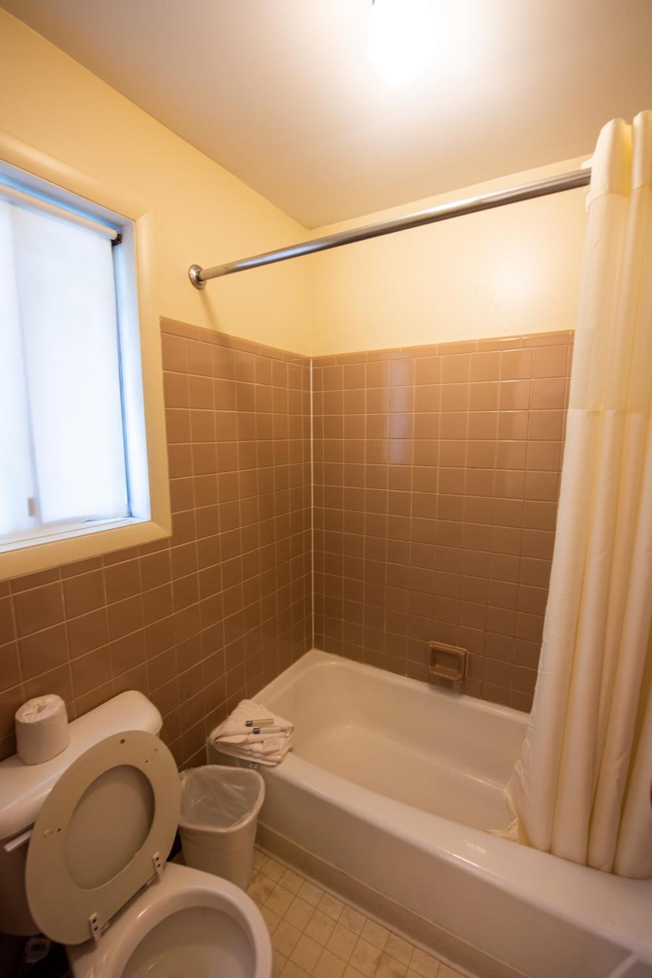 North Winds Motel マッキノー・シティ エクステリア 写真