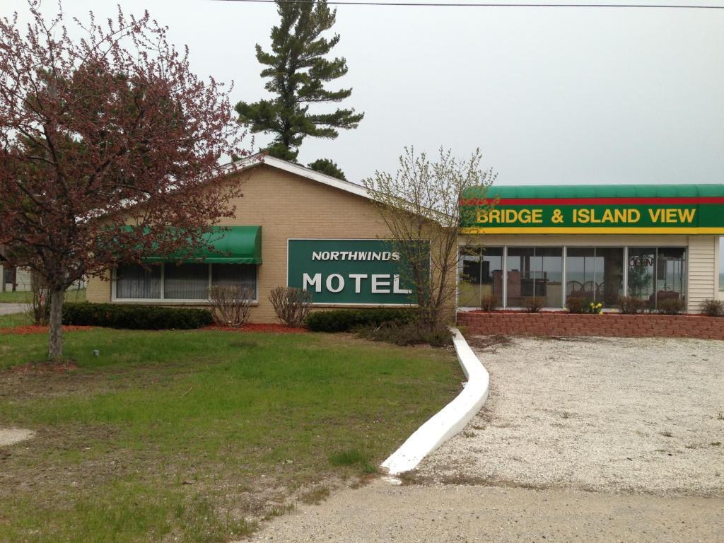 North Winds Motel マッキノー・シティ エクステリア 写真